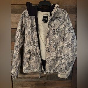 The North Face Black and White Women's Ski/Snowboard Jacket